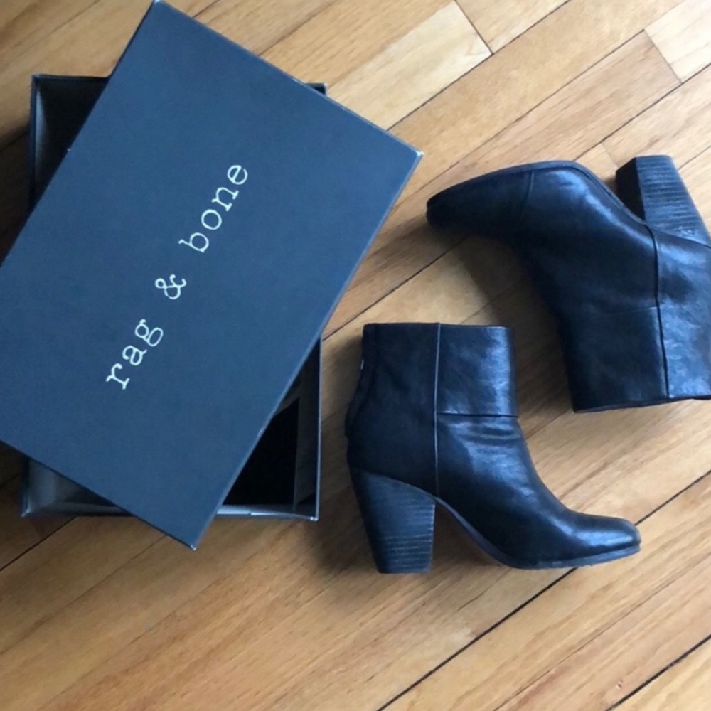 Rag and bone newbury boot size 9 in box